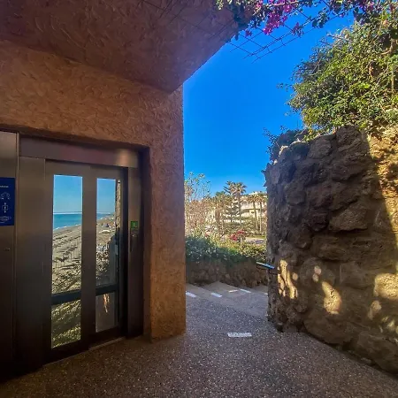 Wifi, Terraza, Piscina Y Acceso Privado A La Playa * Torremolinos