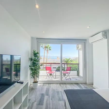 Wifi, Terraza, Piscina Y Acceso Privado A La Playa *