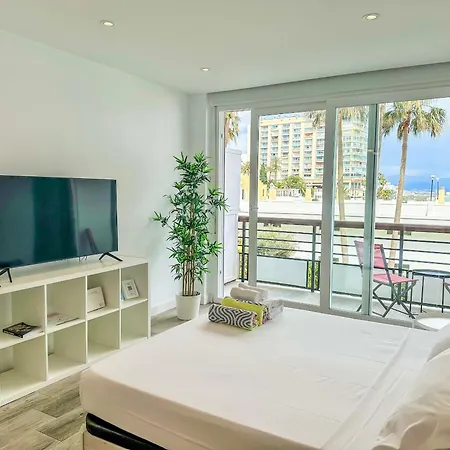 Apartment Wifi, Terraza, Piscina Y Acceso Privado A La Playa Torremolinos